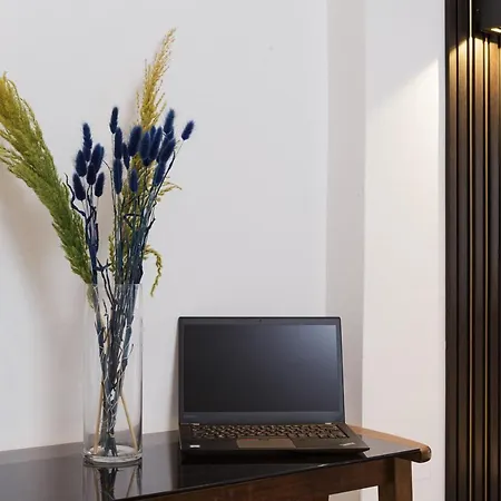 Limani's Sea View Deluxe